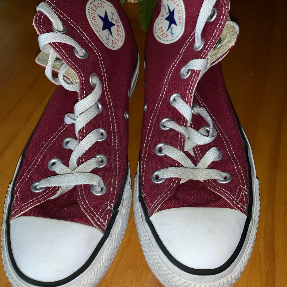 Maroon Converse Chuck Taylor All Star Seasonal